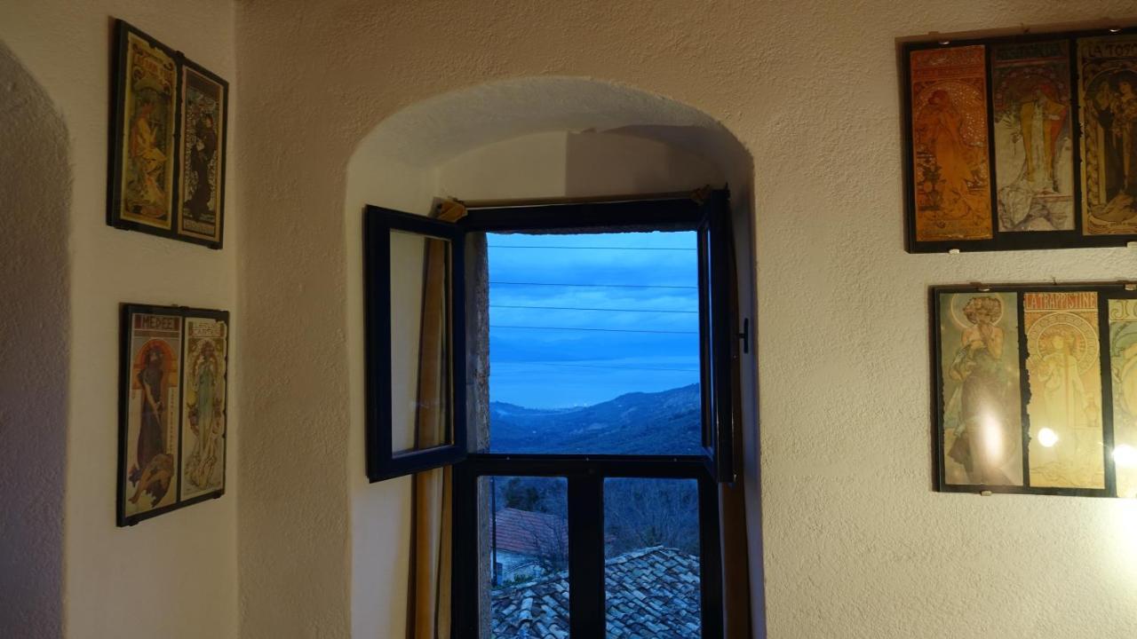 Villa The Old Olive Mill House Aegae Exterior foto